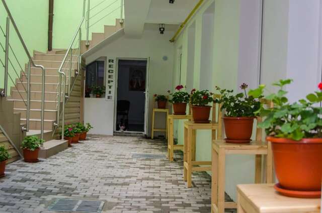 Гостевой дом Vila13 Брашов-6